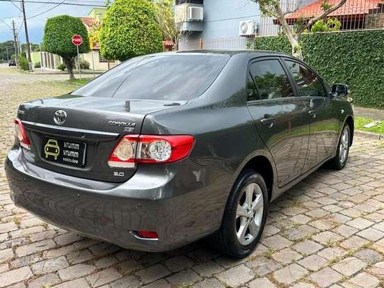 TOYOTA-COROLLA-1.8 GLI 16V FLEX 4P AUTOMÁTICO TOYOTA-COROLLA-2011