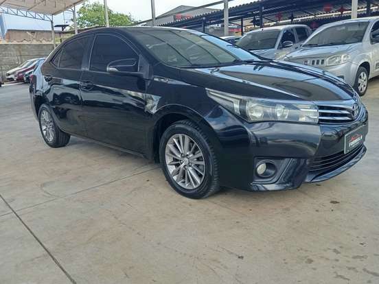 TOYOTA-COROLLA-2015