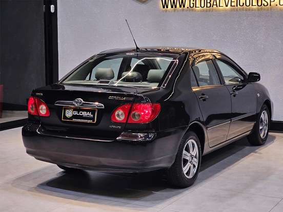TOYOTA-COROLLA-1.8 SE-G 16V GASOLINA 4P AUTOMÁTICO TOYOTA-COROLLA-2005