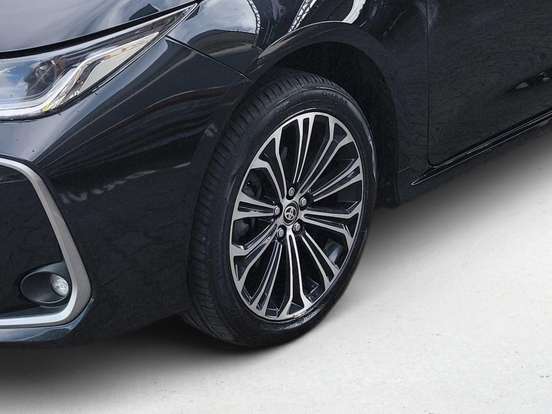 TOYOTA-COROLLA-2021
