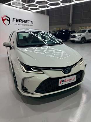 TOYOTA-COROLLA-2023