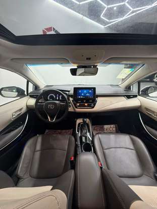 TOYOTA-COROLLA-2023