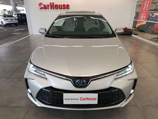TOYOTA-COROLLA-2025