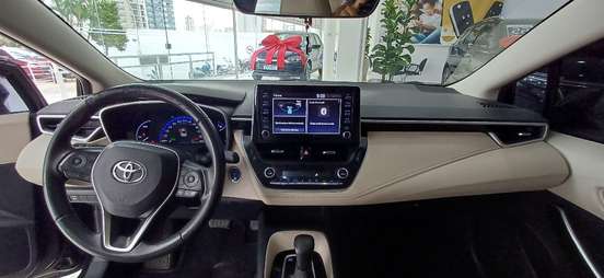 TOYOTA-COROLLA-2021