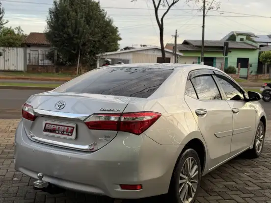 TOYOTA-COROLLA-2.0 ALTIS 16V FLEX 4P AUTOMÁTICO TOYOTA-COROLLA-2015