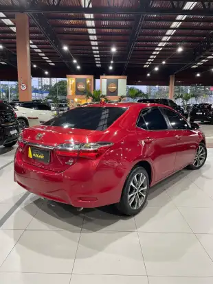 TOYOTA-COROLLA-2018