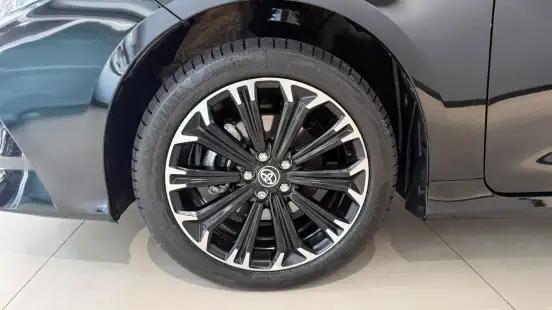 TOYOTA-COROLLA-2023