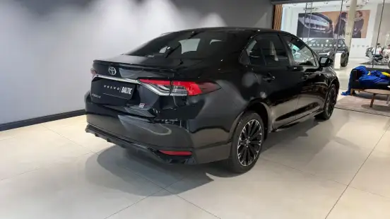 TOYOTA-COROLLA-2023