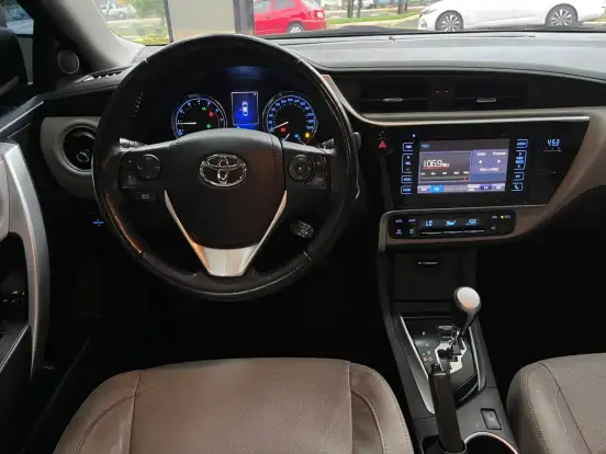 TOYOTA-COROLLA-2.0 XEI 16V FLEX 4P AUTOMÁTICO TOYOTA-COROLLA-2017
