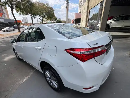 TOYOTA-COROLLA-2016