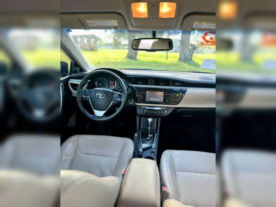 TOYOTA-COROLLA-2014
