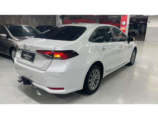 TOYOTA-COROLLA-2025