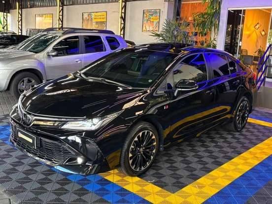 TOYOTA-COROLLA-2024