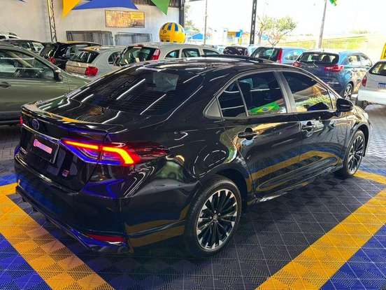 TOYOTA-COROLLA-2024