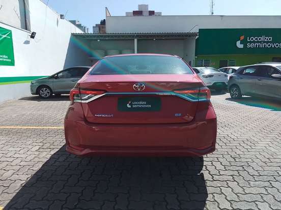 TOYOTA-COROLLA-2024
