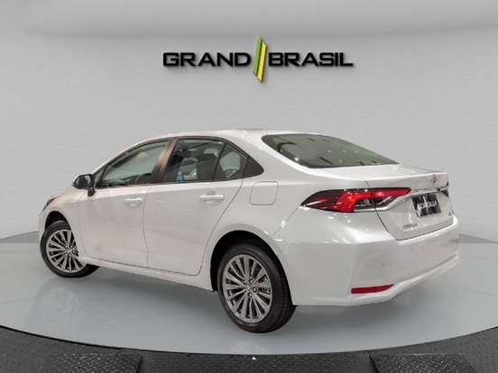 TOYOTA-COROLLA-2025