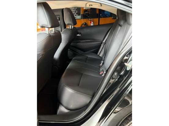 TOYOTA-COROLLA-2025
