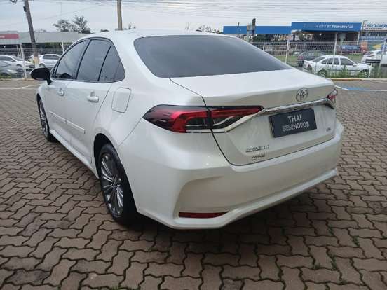 TOYOTA-COROLLA-2021
