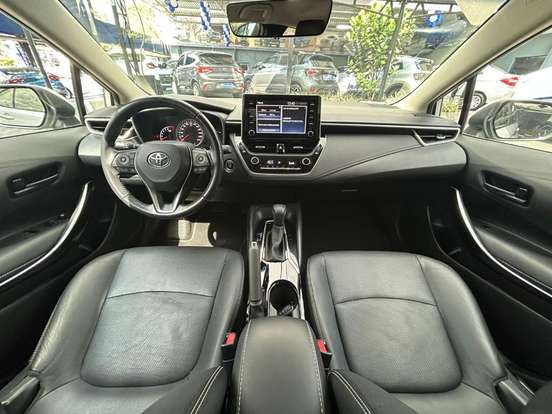 TOYOTA-COROLLA-2020