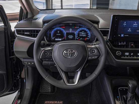 TOYOTA-COROLLA-2023