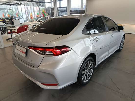TOYOTA-COROLLA-2021