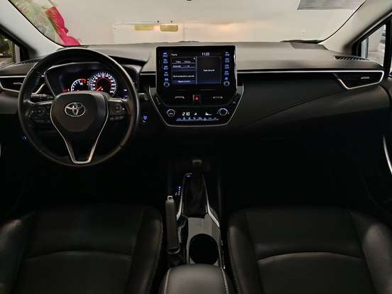 TOYOTA-COROLLA-2021