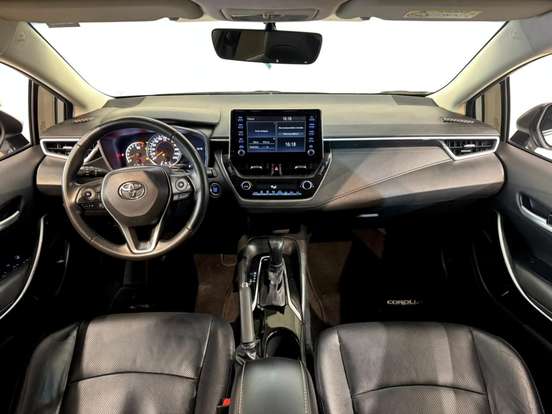 TOYOTA-COROLLA-2021