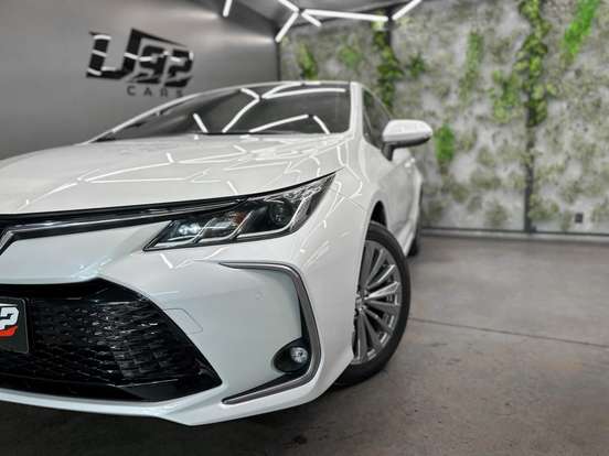 TOYOTA-COROLLA-2024