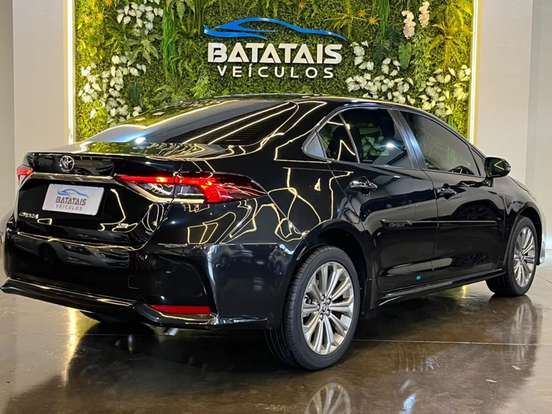 TOYOTA-COROLLA-2020