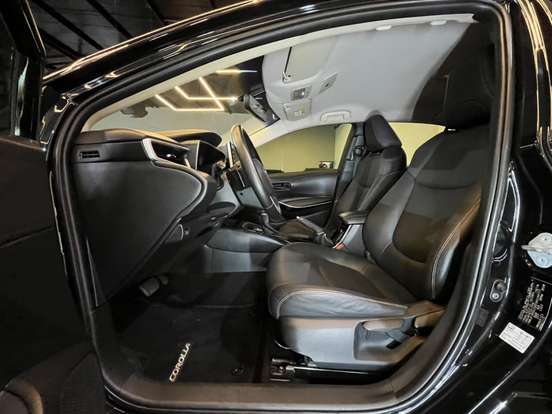 TOYOTA-COROLLA-2020
