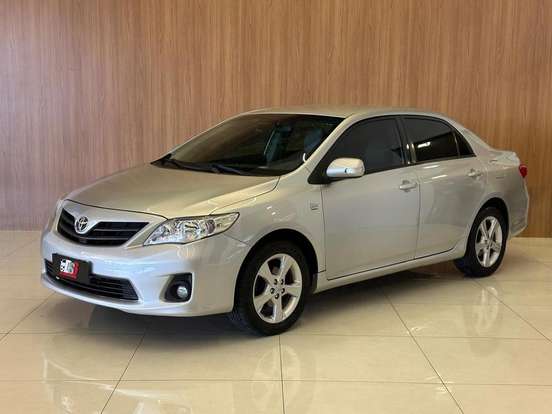 TOYOTA-COROLLA-2013
