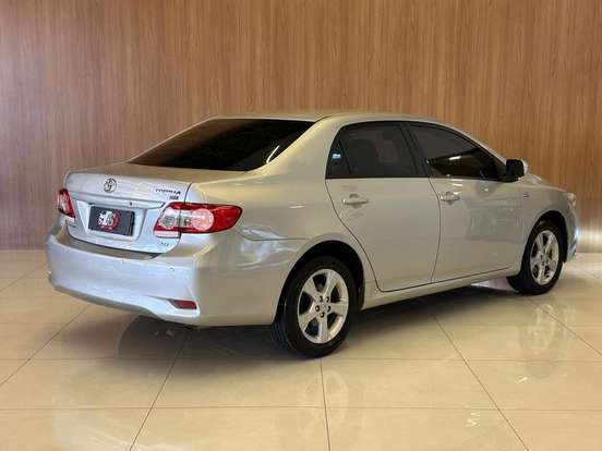 TOYOTA-COROLLA-2.0 XEI 16V FLEX 4P AUTOMÁTICO TOYOTA-COROLLA-2013