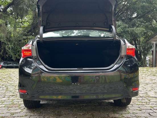 TOYOTA-COROLLA-2014