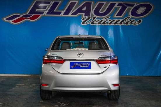 TOYOTA-COROLLA-2017