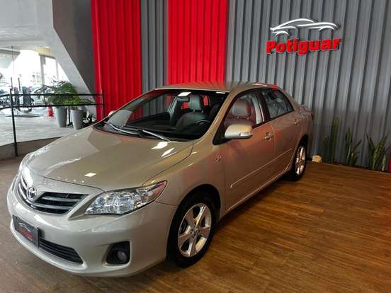 TOYOTA-COROLLA-2012