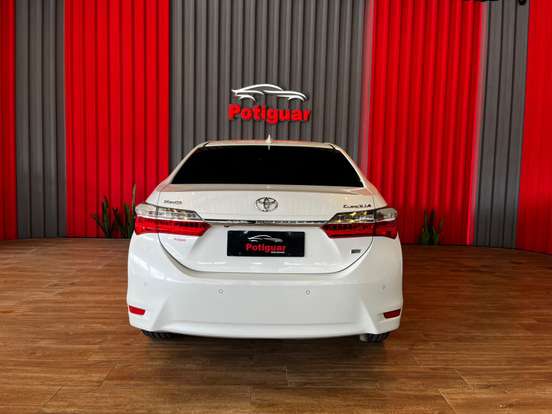 TOYOTA-COROLLA-2019