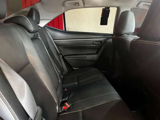 TOYOTA-COROLLA-2019