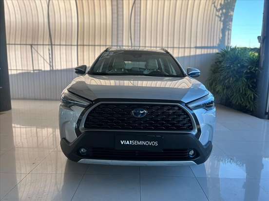 TOYOTA-COROLLA CROSS-2021