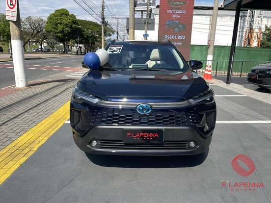 TOYOTA-COROLLA CROSS-2024