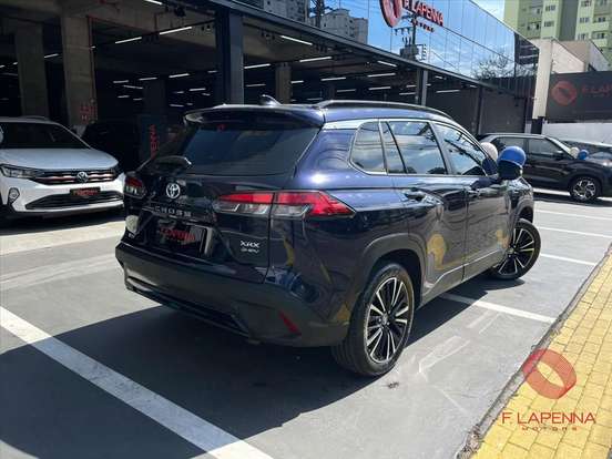 TOYOTA-COROLLA CROSS-2024
