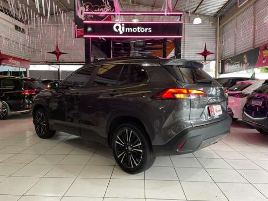 TOYOTA-COROLLA CROSS-2024