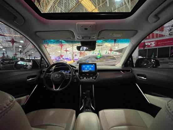 TOYOTA-COROLLA CROSS-2024