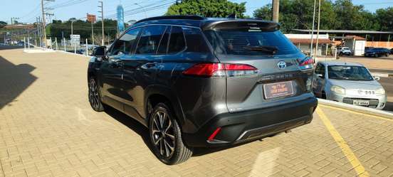 TOYOTA-COROLLA CROSS-2022