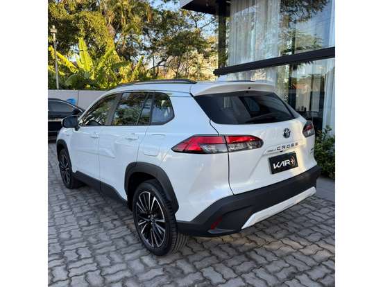 TOYOTA-COROLLA CROSS-2024