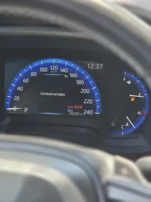 TOYOTA-COROLLA CROSS-2023