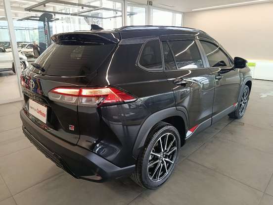 TOYOTA-COROLLA CROSS-2024