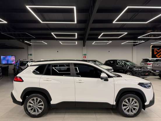 TOYOTA-COROLLA CROSS-2023