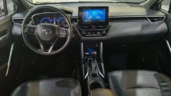 TOYOTA-COROLLA CROSS-2024