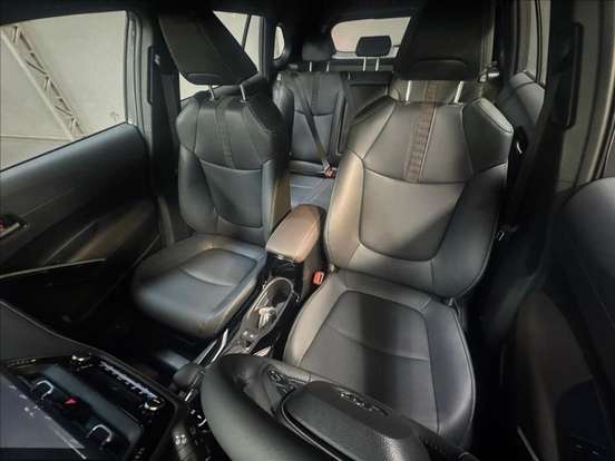 TOYOTA-COROLLA CROSS-2026
