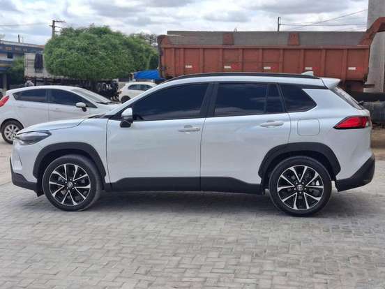 TOYOTA-COROLLA CROSS-2024